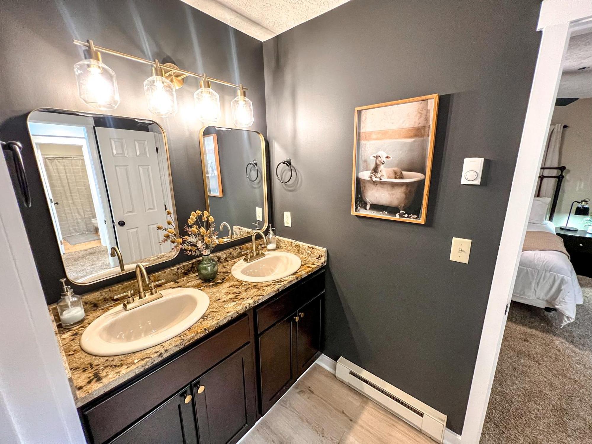 Remodeled Summit Condo At Snowshoe - Modern & Cozy Εξωτερικό φωτογραφία