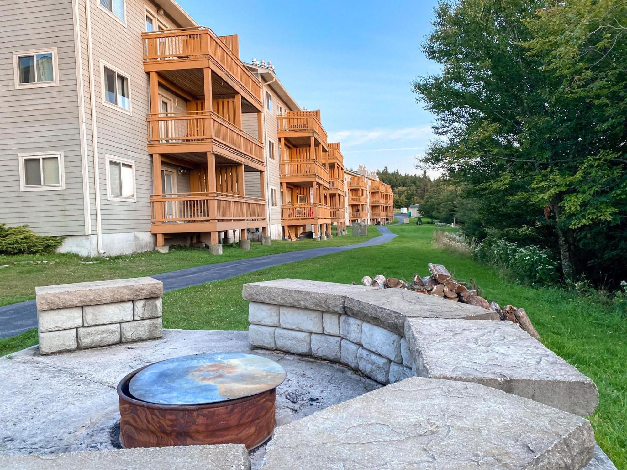 Remodeled Summit Condo At Snowshoe - Modern & Cozy Εξωτερικό φωτογραφία